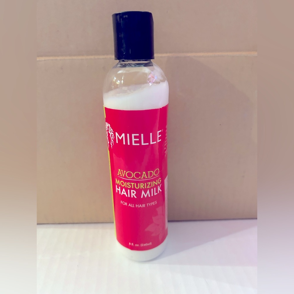 Mielle Avocado Moisturizing Hair Milk.  Brand New.